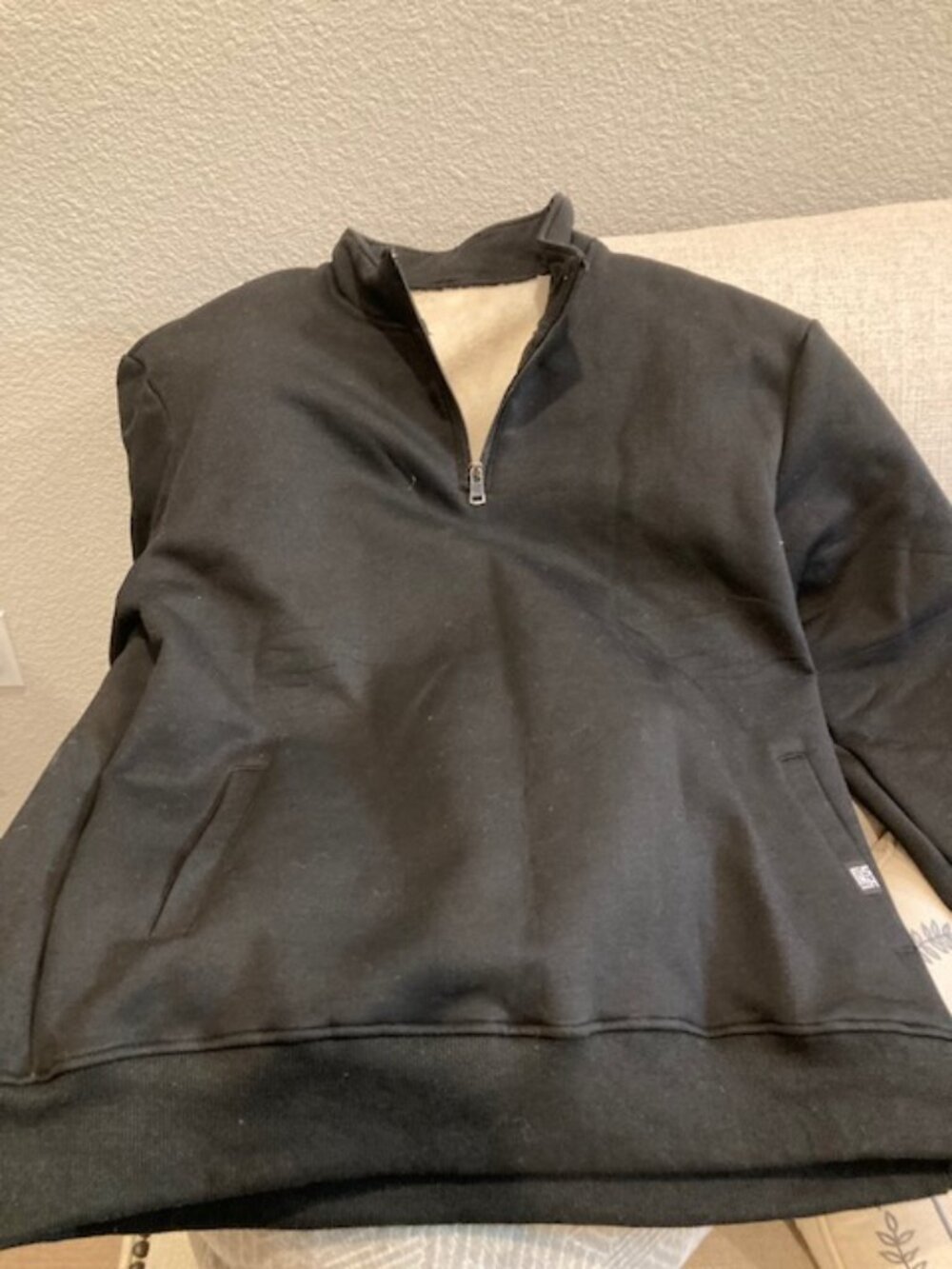 FNSH 1/4 Zip Heavy Duty Fleece Lined Sweatshirt in Black / Cream Fleece